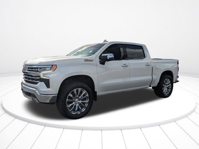 Used 2024 Chevrolet Silverado 1500 LTZ w/ Technology Package AWD/4WD image 7