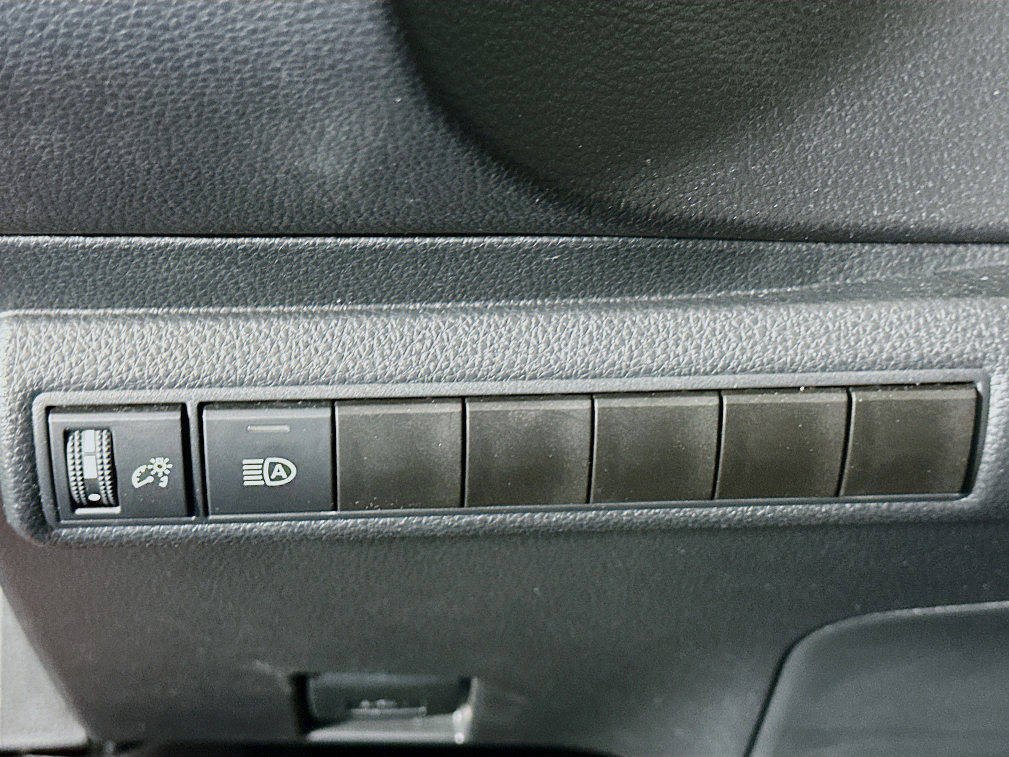 Used 2024 Toyota Corolla LE image 16