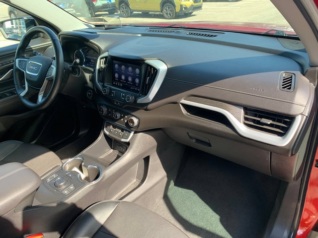 Used 2023 GMC Terrain SLT w/ Tech Package AWD/4WD image 11