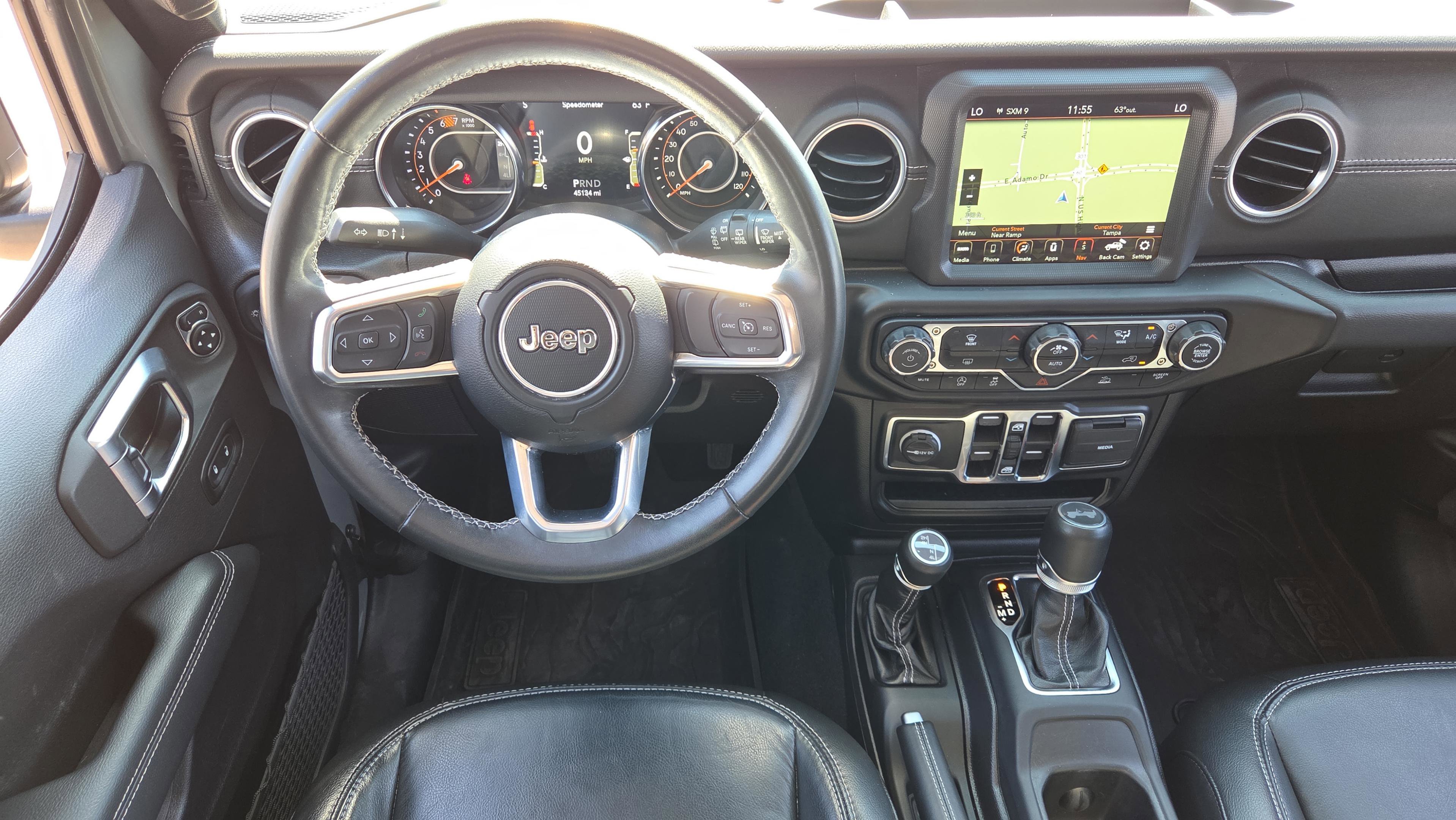 Used 2022 Jeep Wrangler Unlimited Sahara image 16