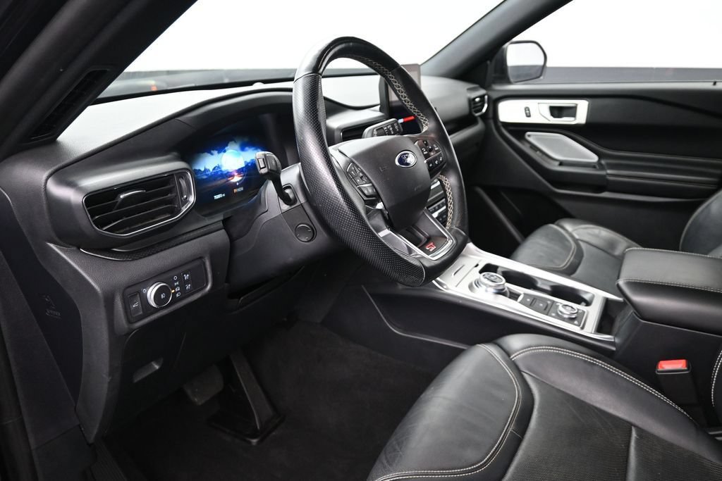 Used 2020 Ford Explorer ST w/ Premium Technology Package AWD/4WD image 10
