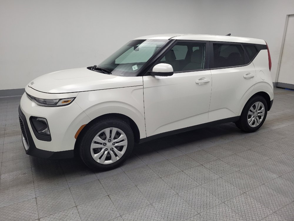 Used 2022 Kia Soul LX image 2