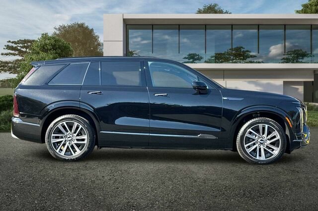 New 2027 Cadillac Vistiq Luxury w/ LPO, Floor Liner Package AWD/4WD image 3