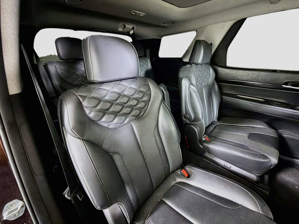 Used 2021 Hyundai Palisade Limited FWD image 27
