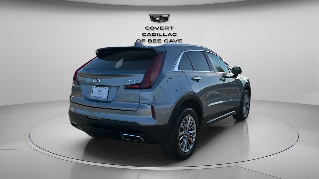 Used 2024 Cadillac XT4 Premium Luxury image 9