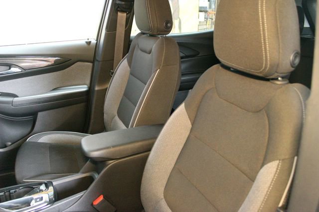 Used 2025 Chevrolet TrailBlazer LT w/ Convenience Package image 18
