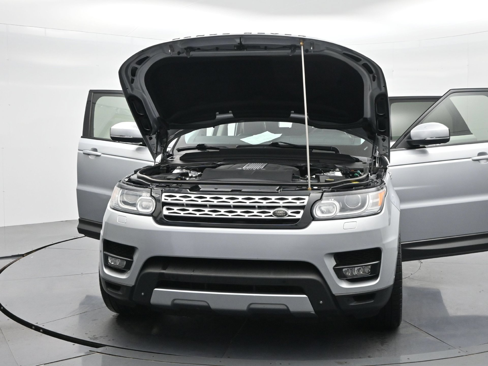 Used 2014 Land Rover Range Rover Sport HSE AWD/4WD image 42