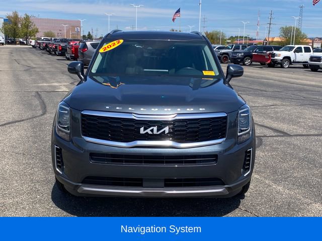 Used 2022 Kia Telluride S AWD/4WD image 2