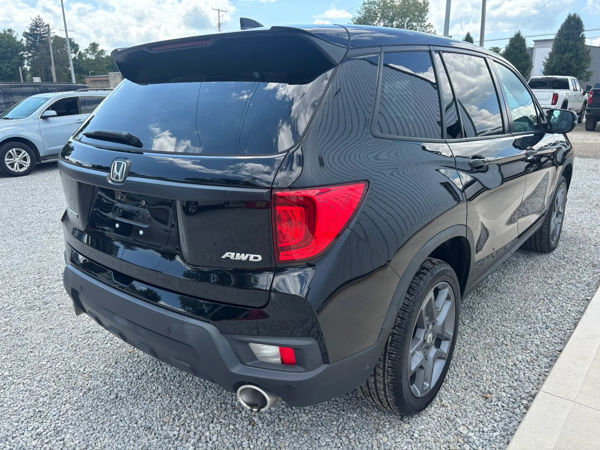 Used 2023 Honda Passport EX-L image 8