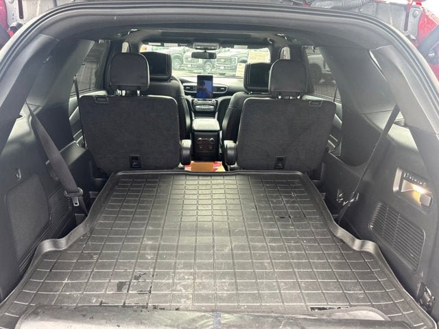 Certified 2022 Ford Explorer ST w/ Equipment Group 401A AWD/4WD image 9