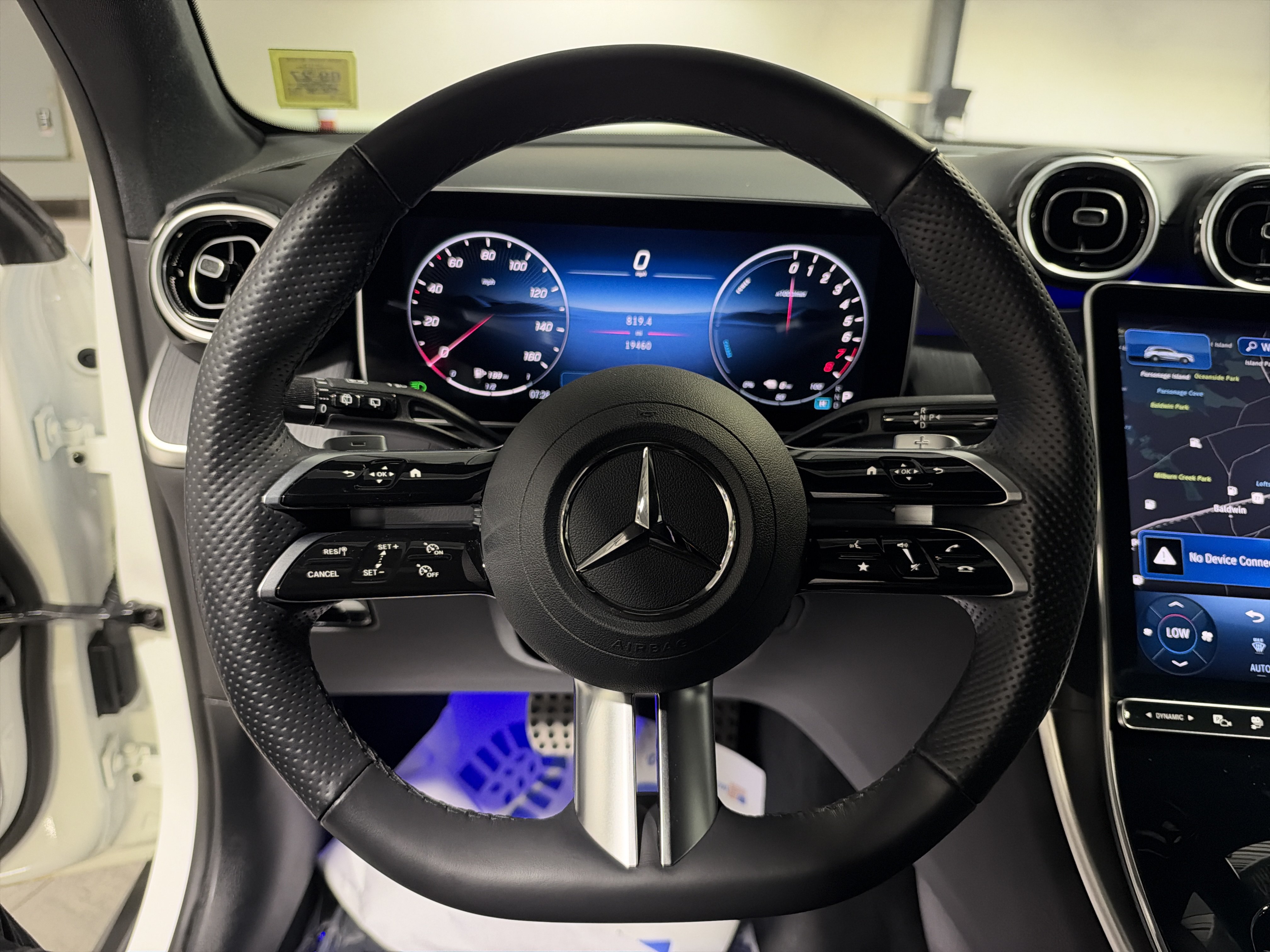 Certified 2025 Mercedes-Benz GLC 350e 4MATIC image 22