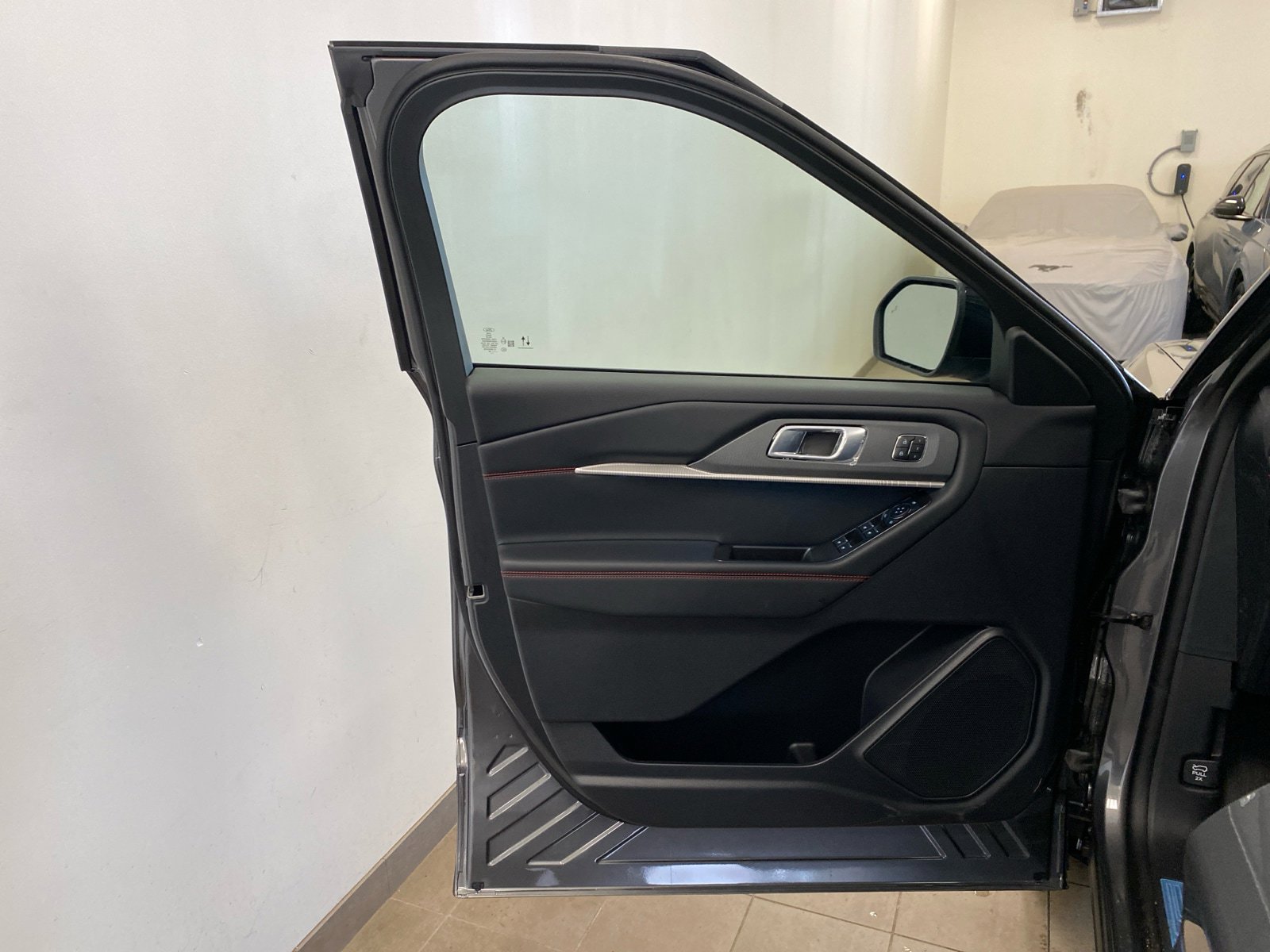 New 2026 Ford Explorer ST-Line image 22