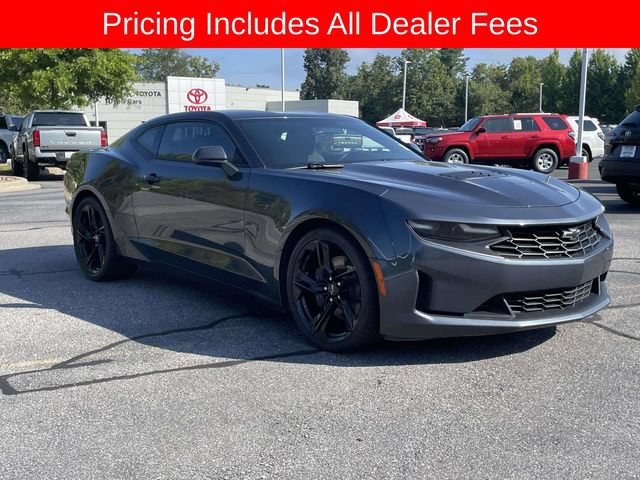 Used 2021 Chevrolet Camaro LT w/ Technology Package RWD image 7