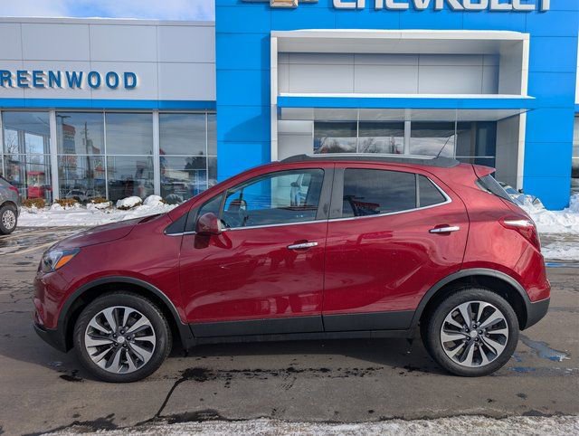 Used 2022 Buick Encore Preferred w/ Safety Package image 2