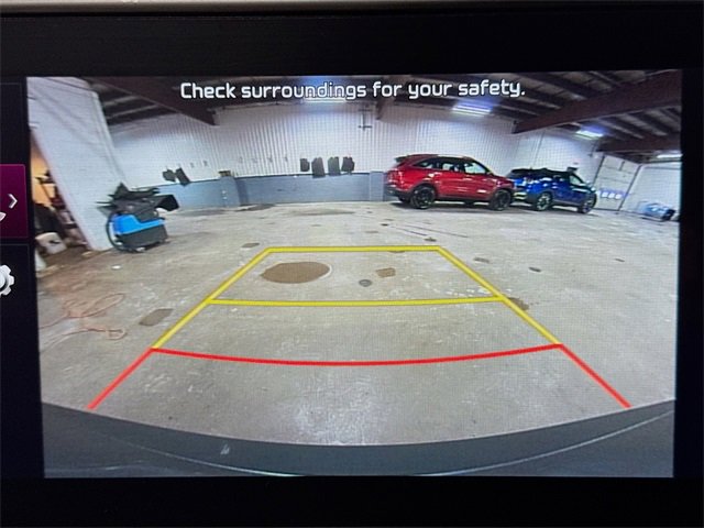 Used 2023 Kia Sportage EX image 22