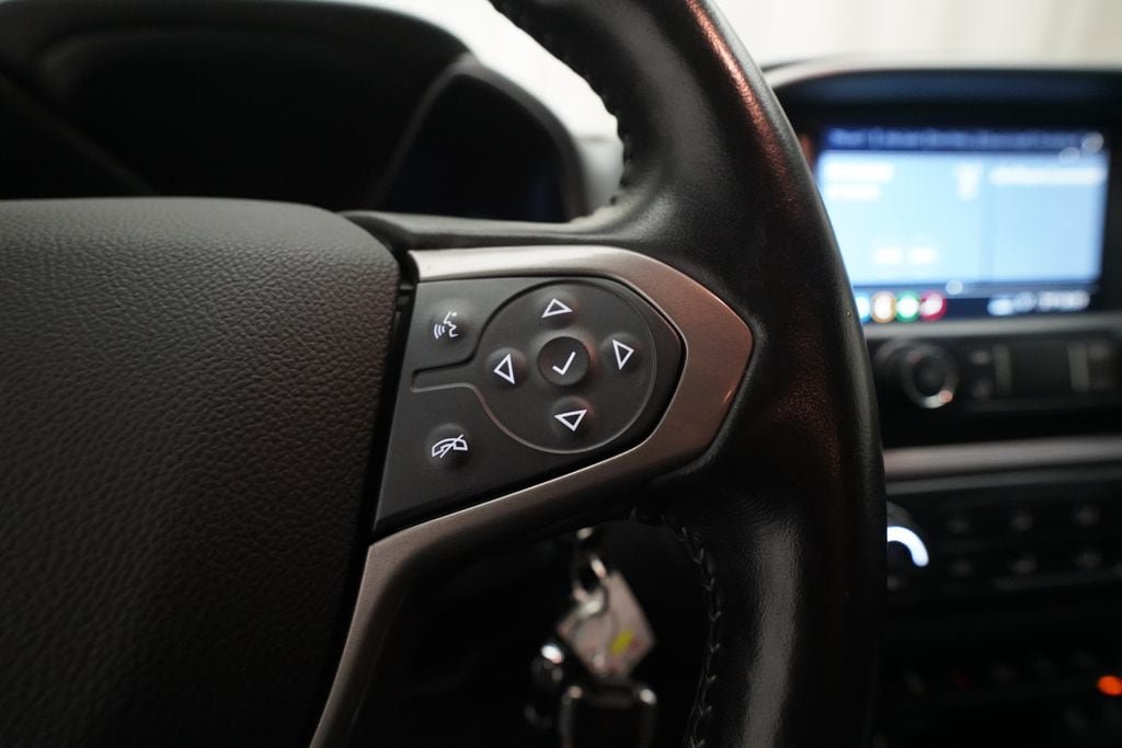 Used 2020 Chevrolet Colorado Z71 AWD/4WD image 18