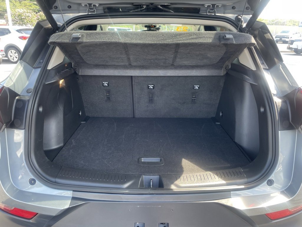 Used 2023 Buick Encore GX Essence w/ Experience Buick Package image 21