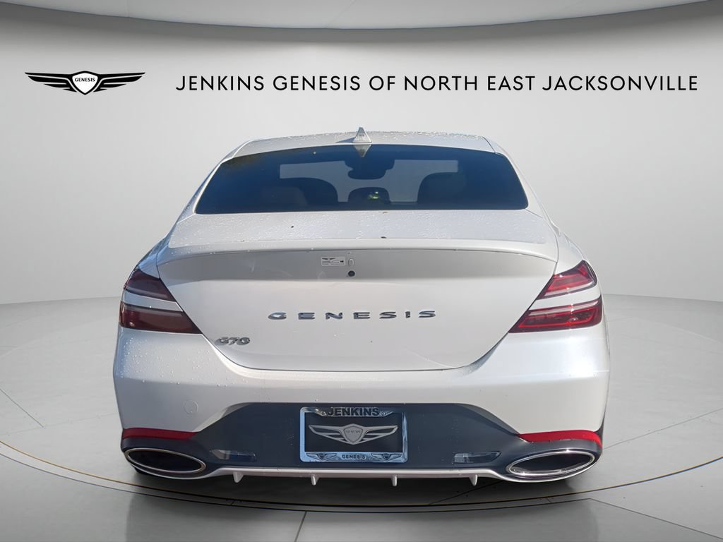 Used 2025 Genesis G70 2.5T RWD image 4