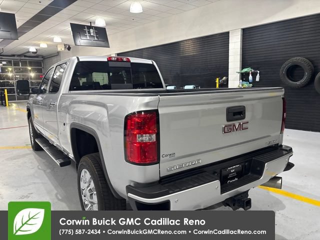 Used 2018 GMC Sierra 2500 Denali w/ Duramax Plus Package AWD/4WD image 6