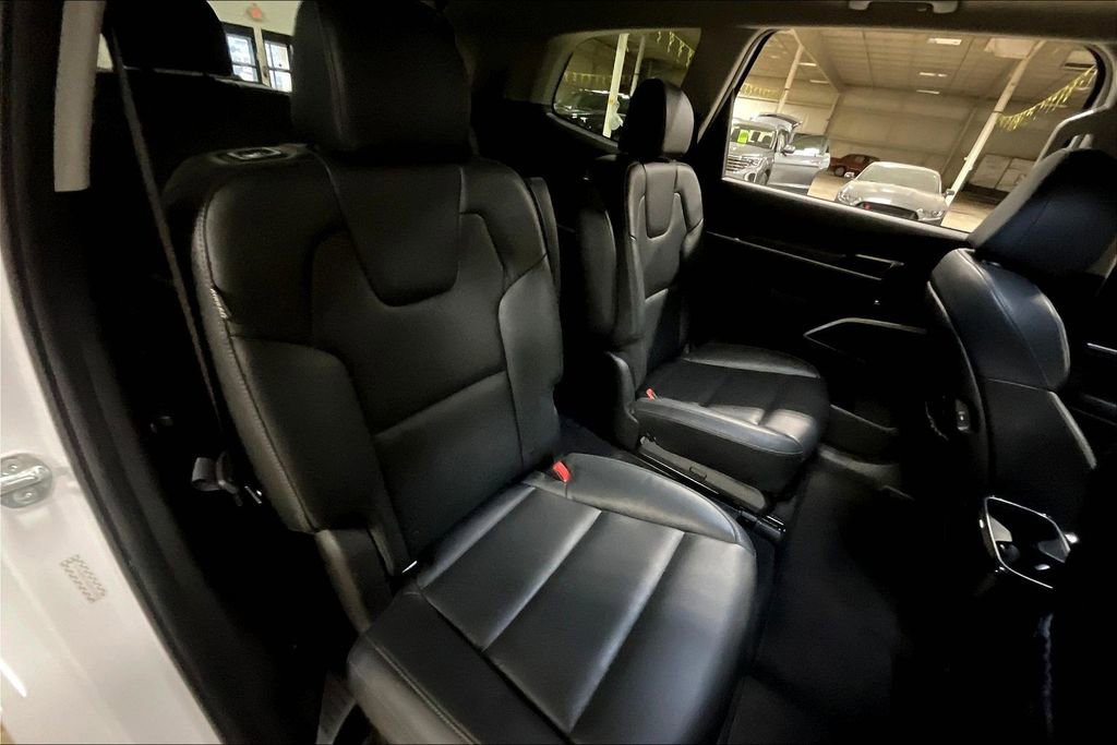 Used 2025 Kia Telluride S AWD/4WD image 26