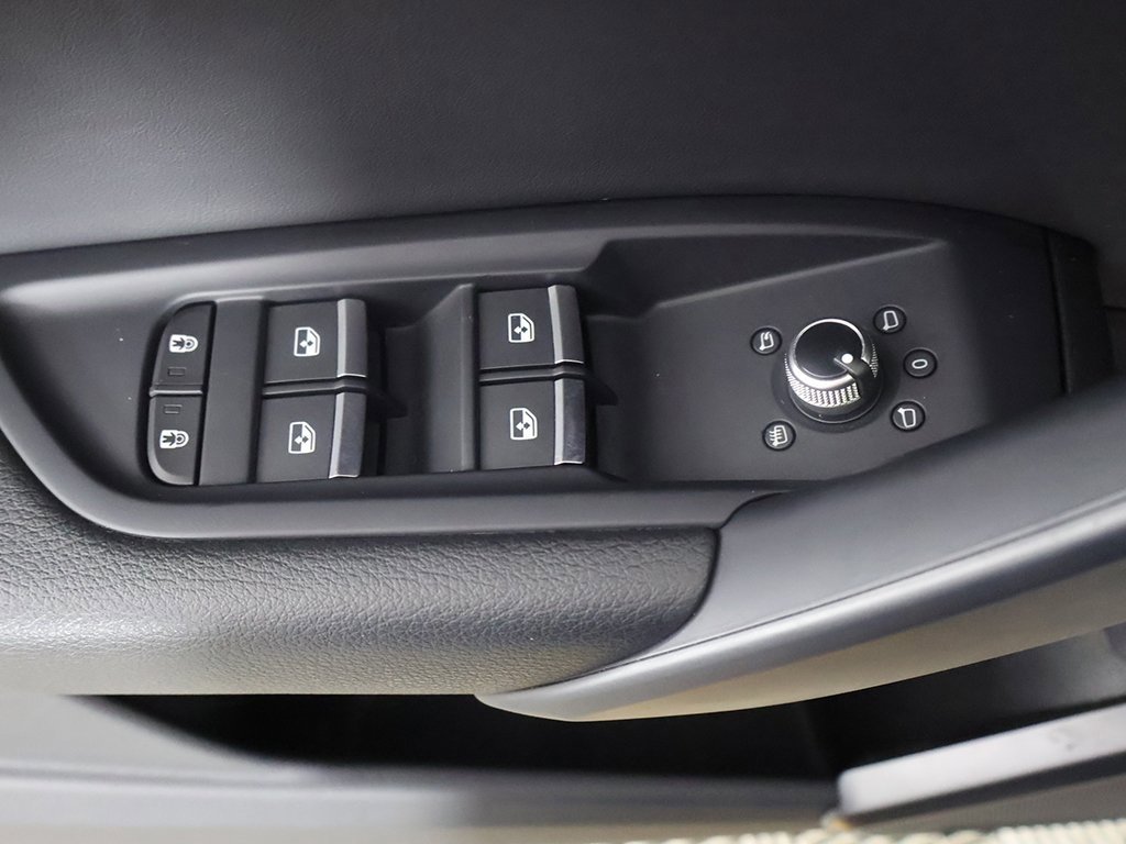 Used 2023 Audi Q5 2.0T Premium w/ Convenience Package image 35