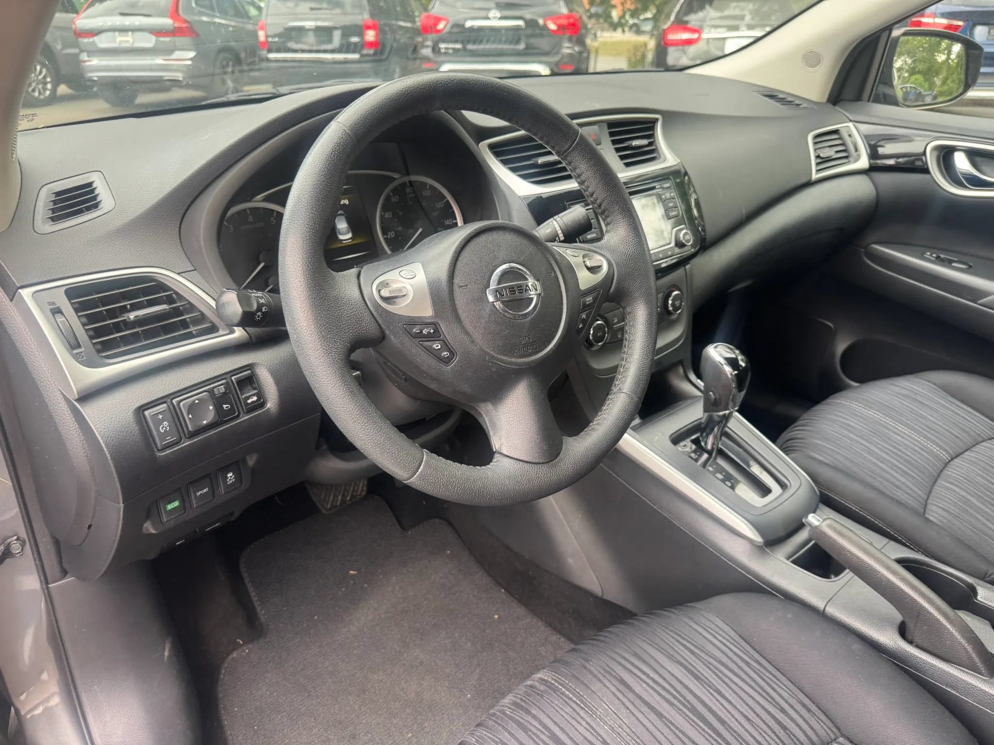 Used 2016 Nissan Sentra SV FWD image 15