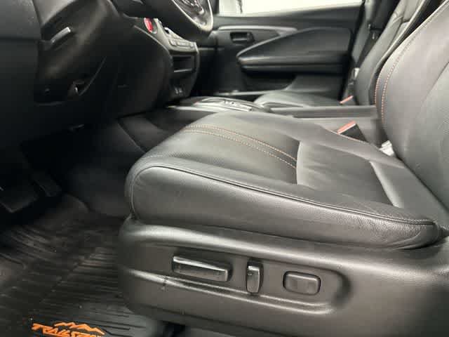 Used 2023 Honda Passport TrailSport image 27