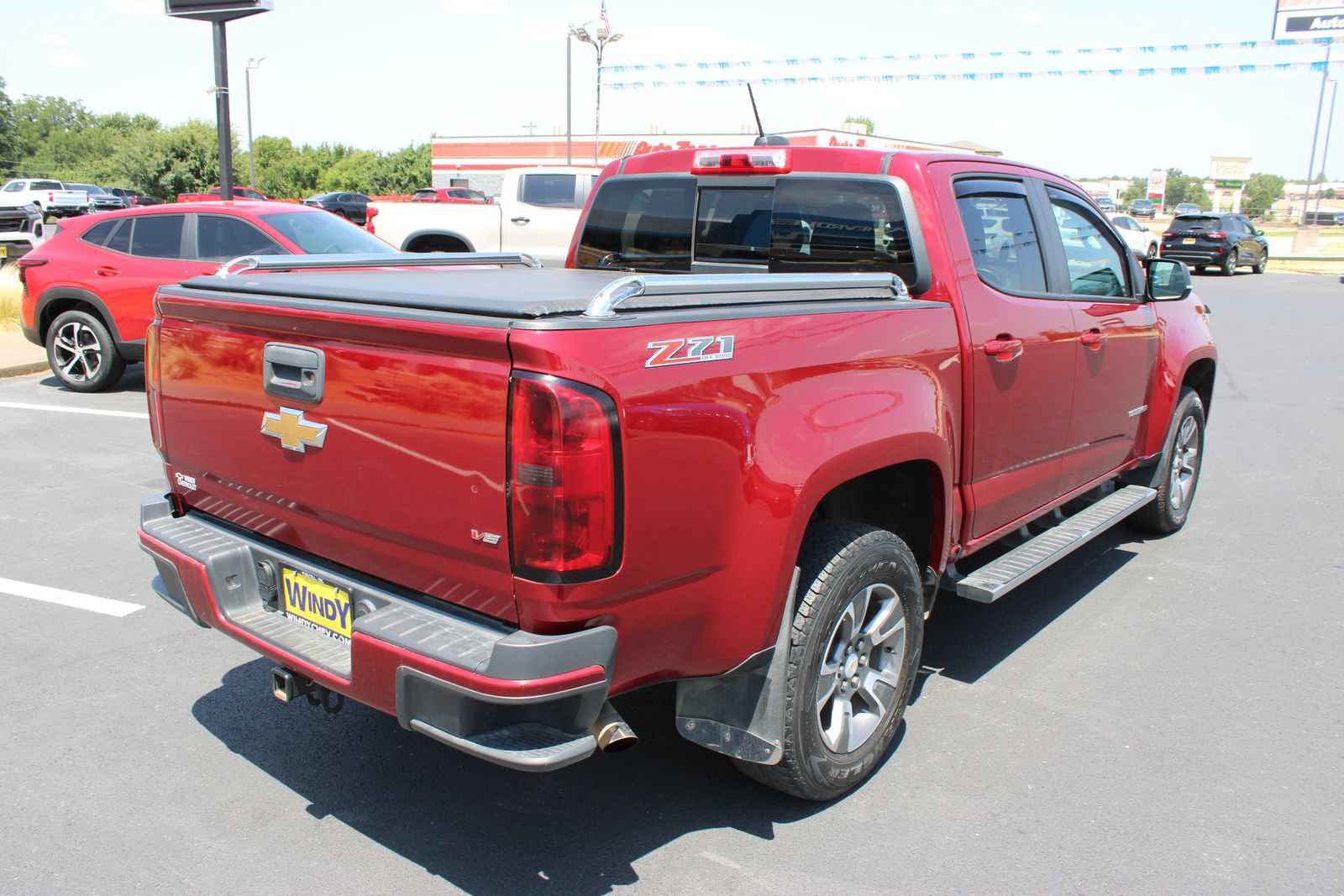 Used 2017 Chevrolet Colorado Z71 AWD/4WD image 8
