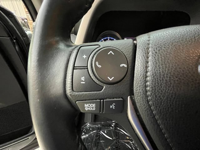 Used 2018 Toyota RAV4 XLE AWD/4WD image 21