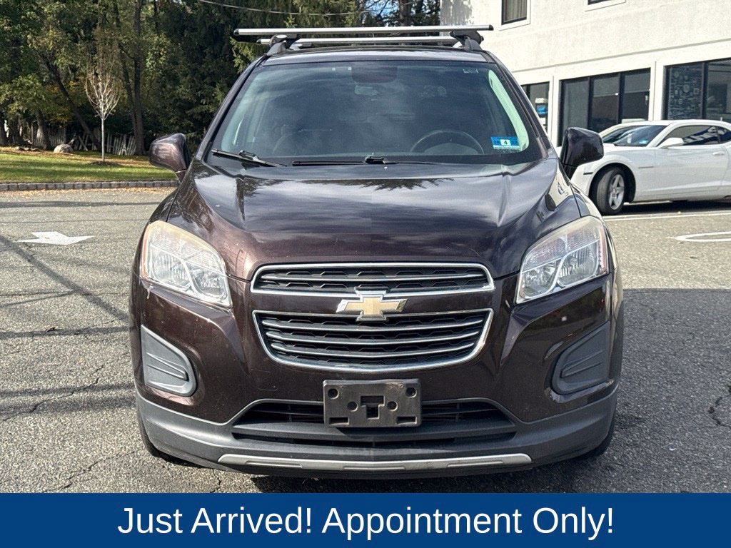 Used 2016 Chevrolet Trax LT AWD/4WD image 2