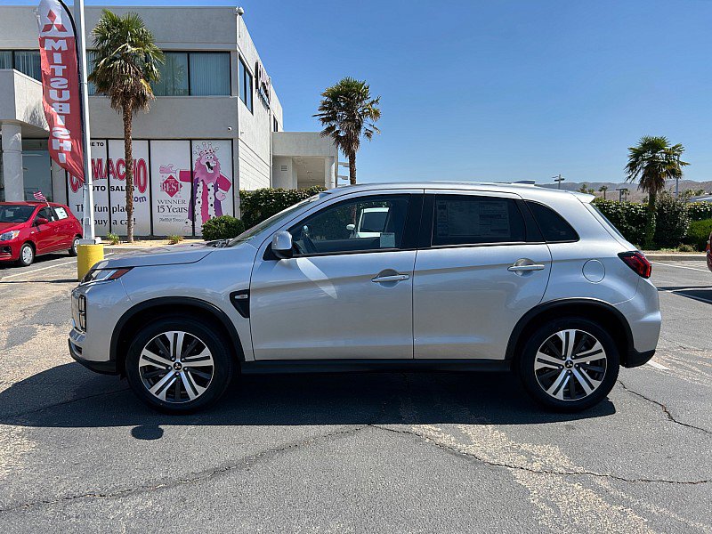 New 2025 Mitsubishi Outlander Sport ES image 4
