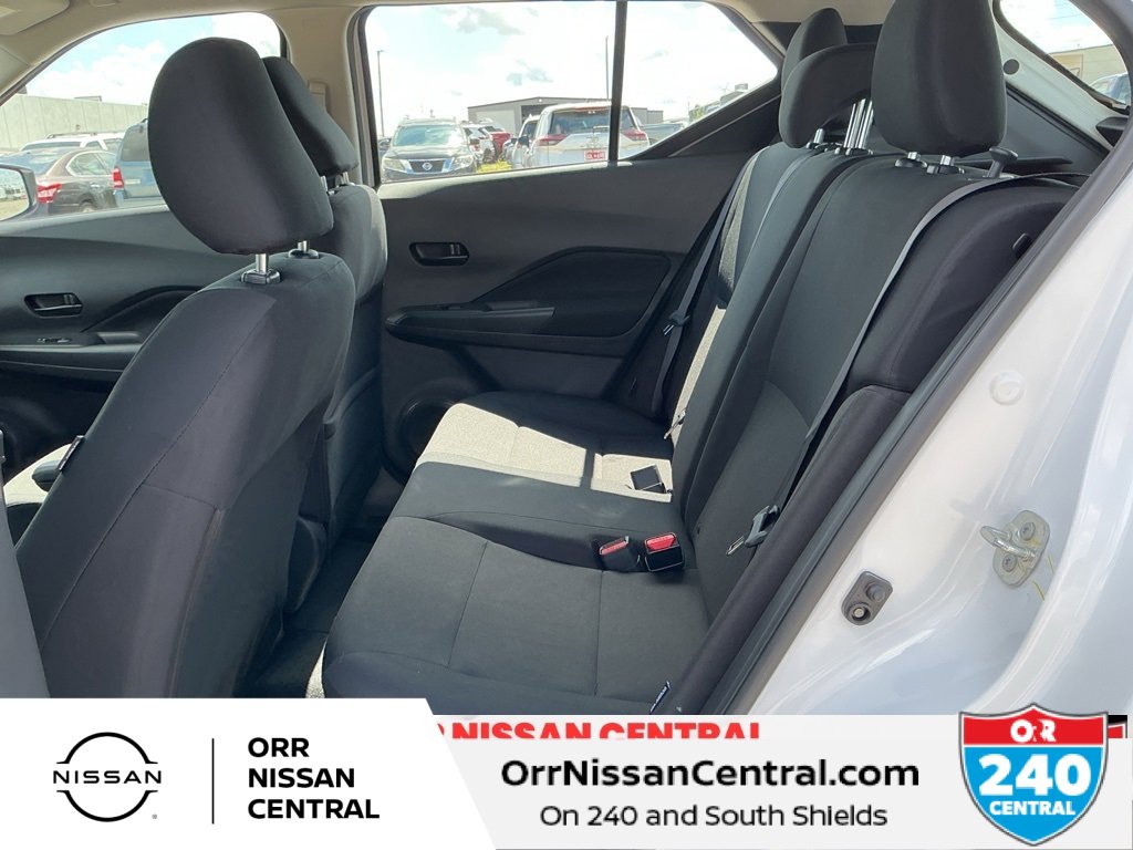 New 2025 Nissan Kicks Play S image 14