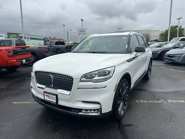 Used 2023 Lincoln Aviator Reserve w/ Equipment Group 201A AWD/4WD image 4