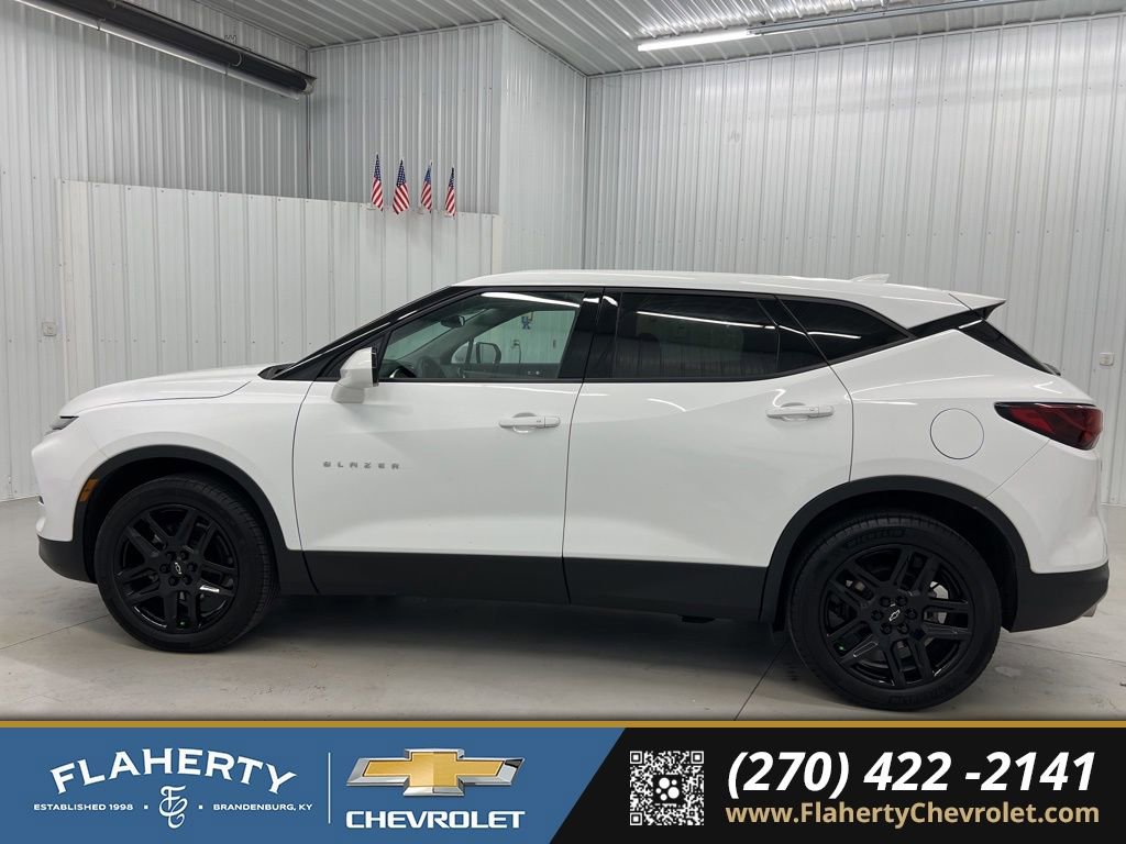 Used 2023 Chevrolet Blazer LT image 5