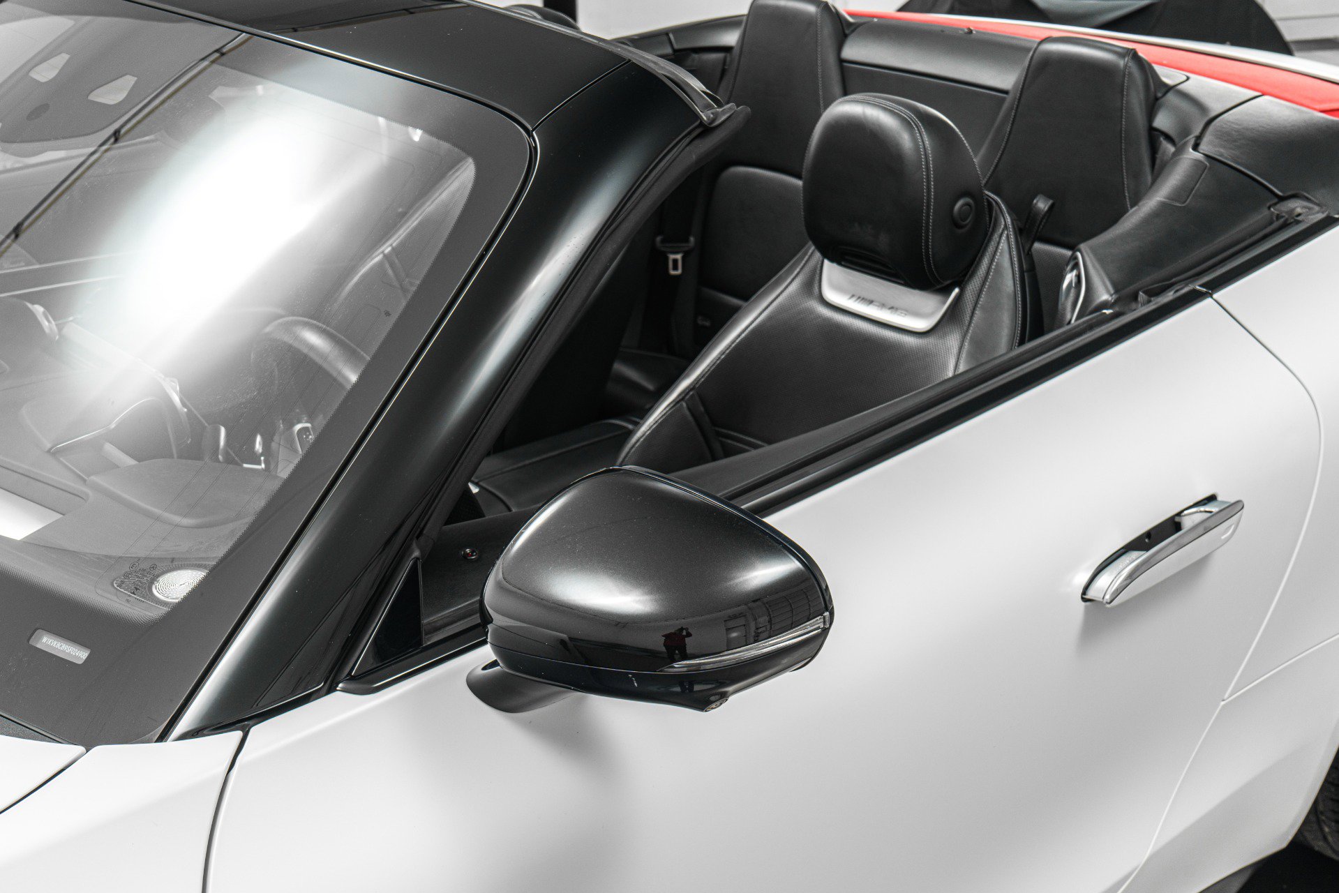 Used 2025 Mercedes-Benz SL 63 AMG S e Performance 4MATIC image 35