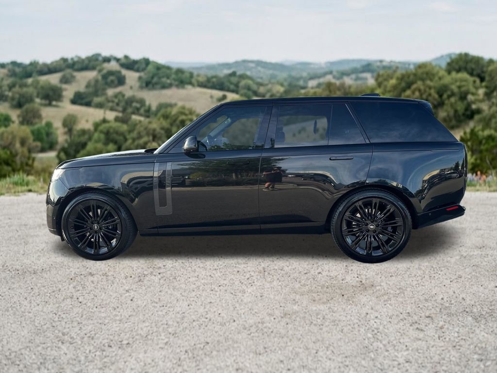 Used 2023 Land Rover Range Rover SE AWD/4WD image 5