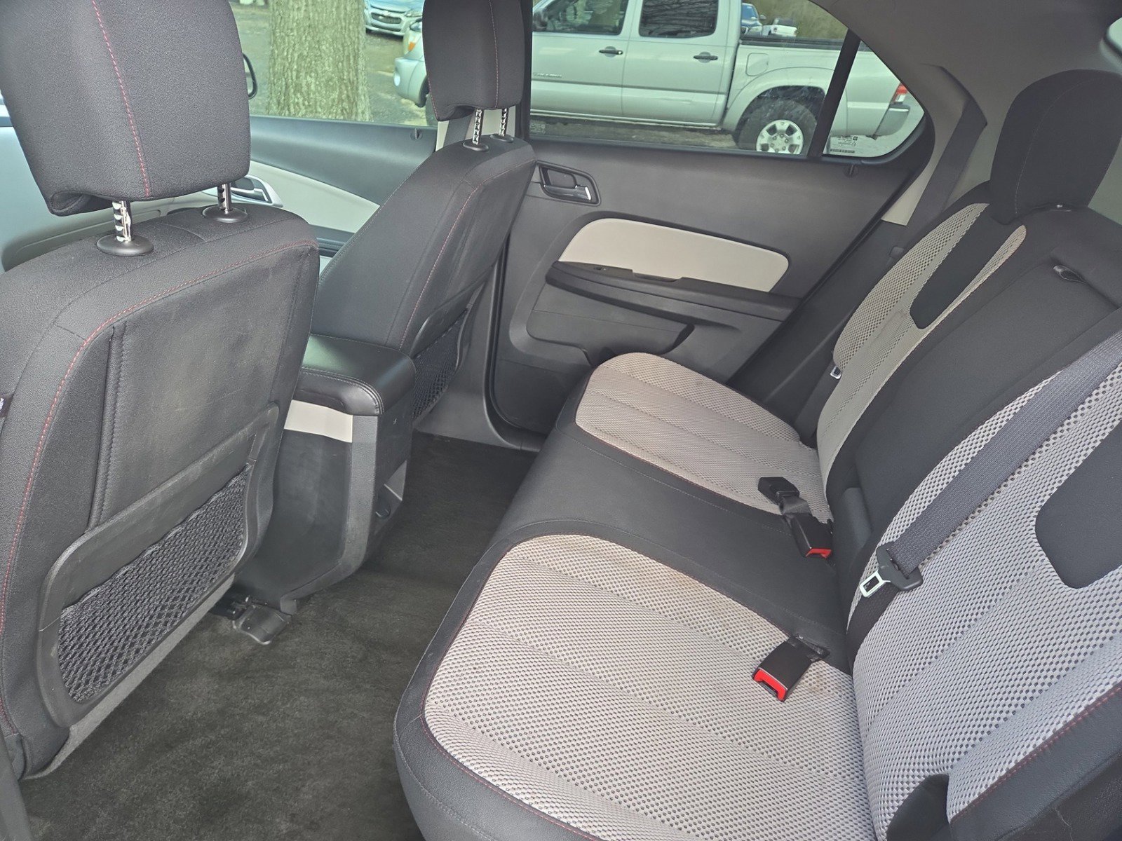 Used 2017 Chevrolet Equinox LT FWD image 17