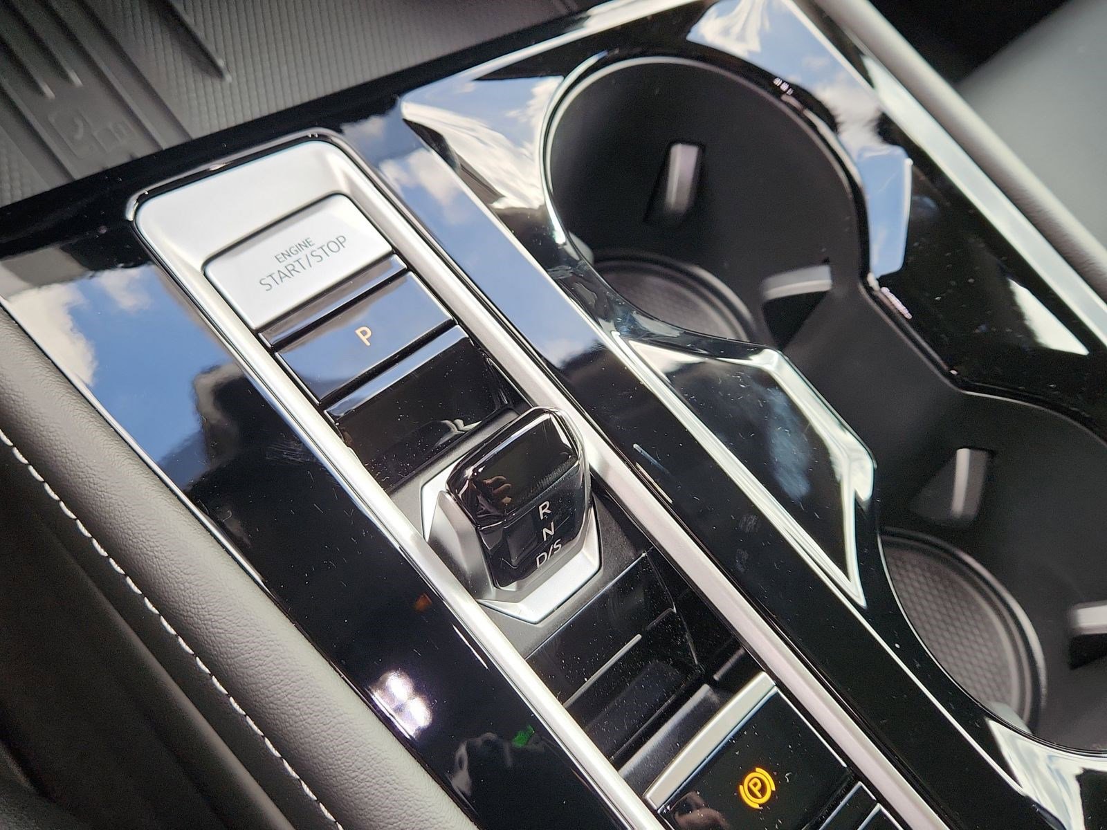 New 2026 Volkswagen Atlas SEL Premium R-Line image 26