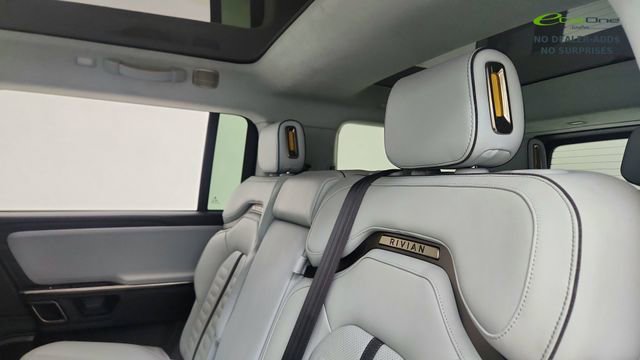 Used 2024 Rivian R1S Adventure AWD/4WD image 34