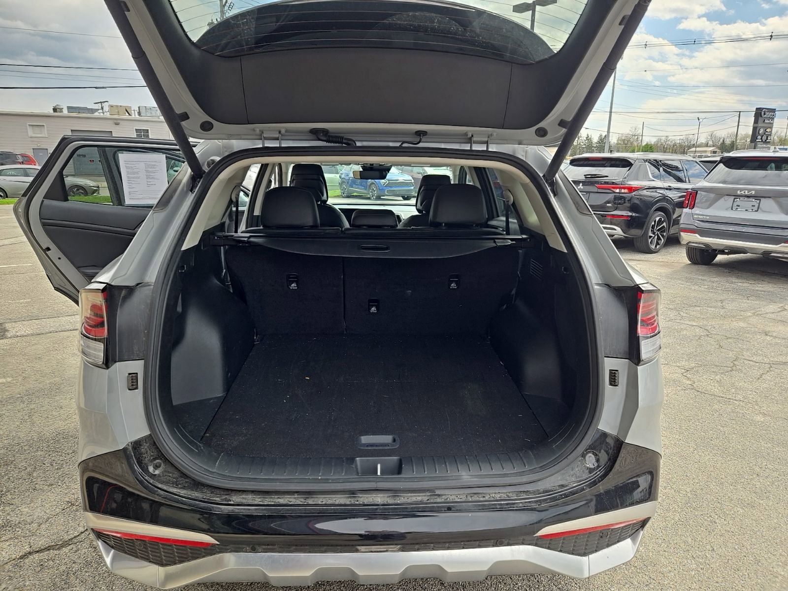 Used 2023 Kia Sportage SX image 13