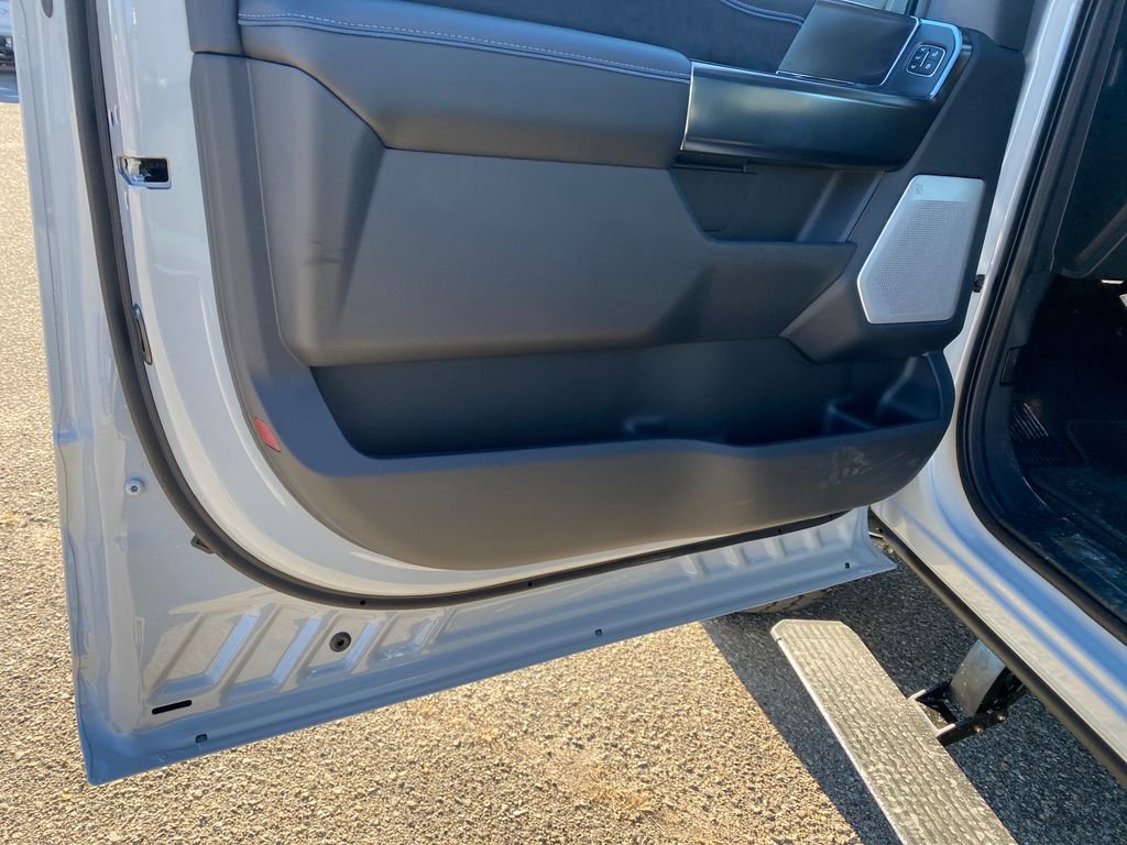 New 2026 Ford F250 Platinum image 11