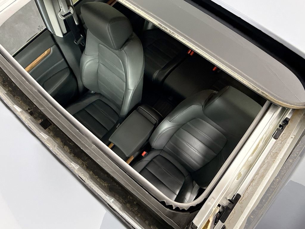 Used 2020 Honda CR-V Touring image 14