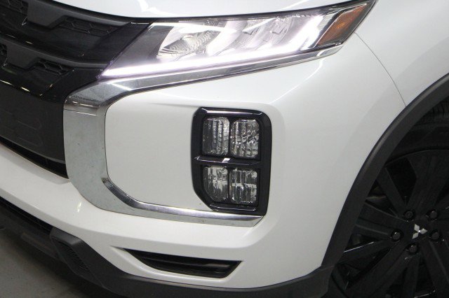 New 2026 Mitsubishi Outlander Sport LE image 2