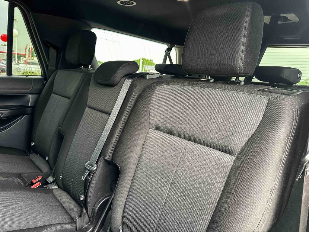 Used 2021 Ford Expedition Max XLT RWD image 18