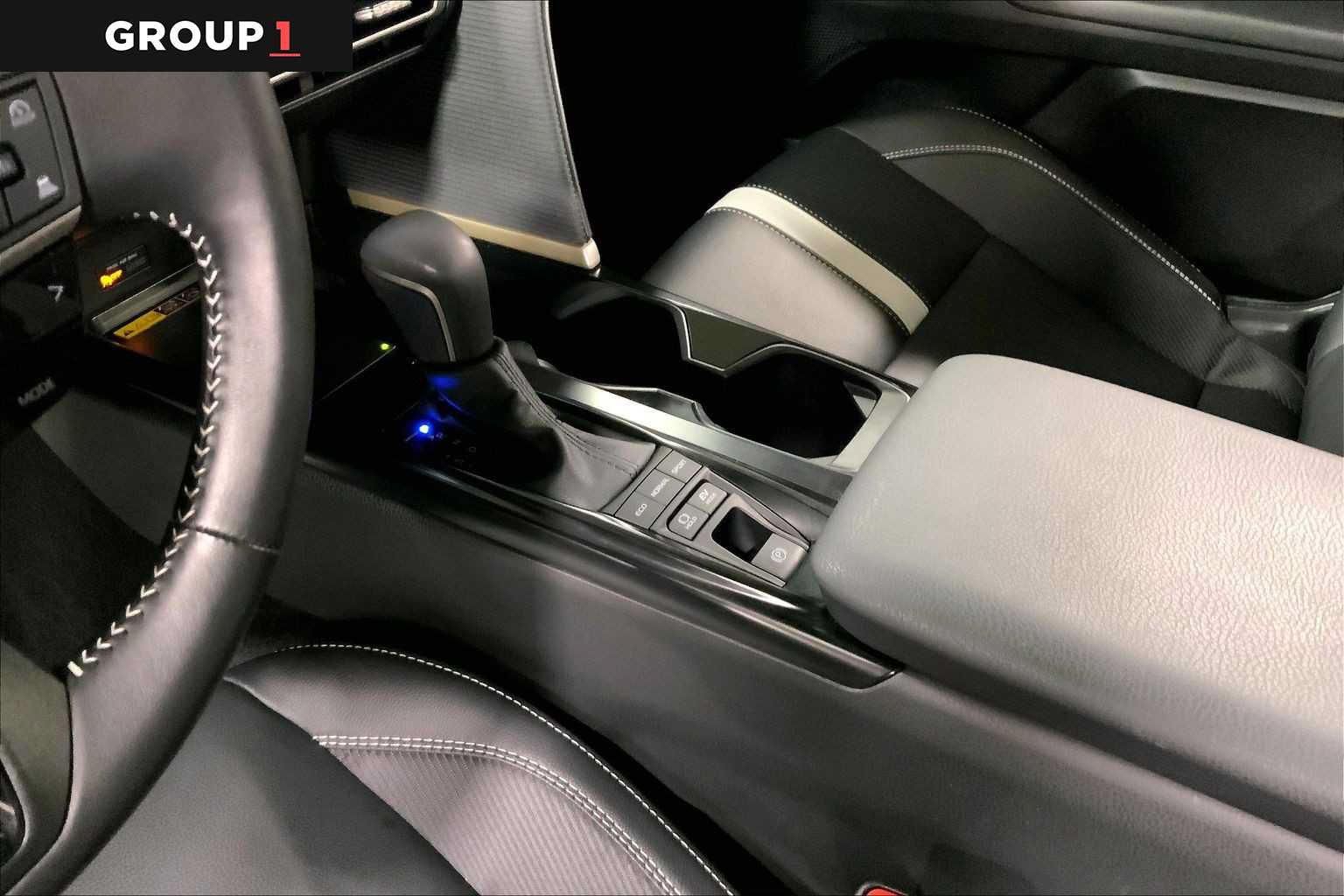 Certified 2025 Toyota Camry SE w/ Convenience Package AWD/4WD image 17