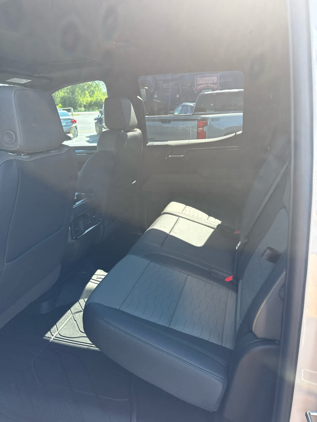 New 2026 Chevrolet Silverado 1500 ZR2 w/ LPO, Dark Essentials Package AWD/4WD image 14