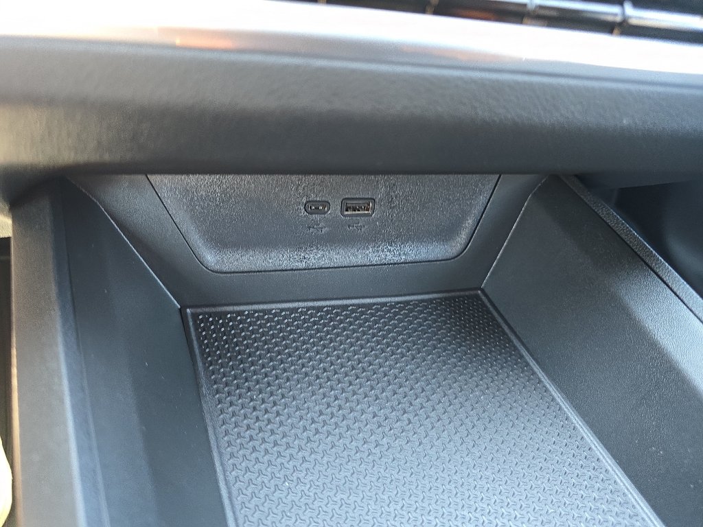 New 2027 Chevrolet Equinox LT FWD image 20