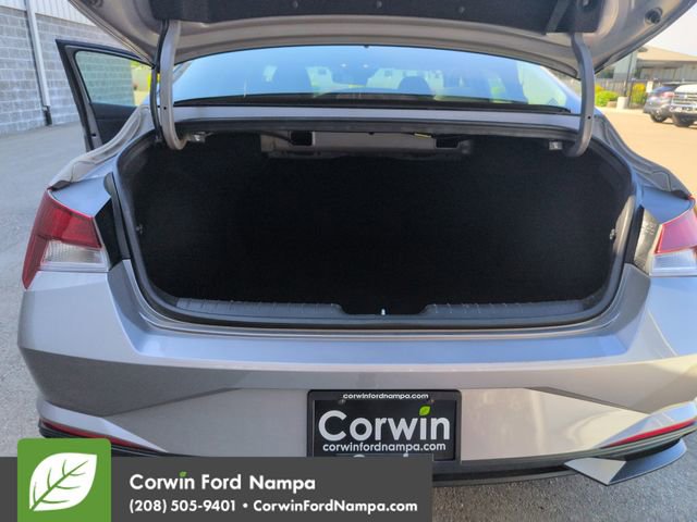 Used 2021 Hyundai Elantra SEL w/ Convenience Package FWD image 28