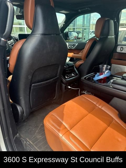 Used 2020 Lincoln Navigator Reserve AWD/4WD image 14