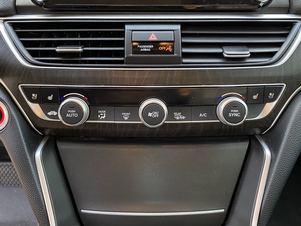 Used 2022 Honda Accord Touring image 16